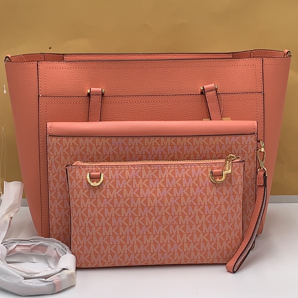 MICHAEL KORS 
Maisie Large Pebbled Leather 3-in-1 Tote Bag SHERBERT SIGN… - Picture 14 of 16